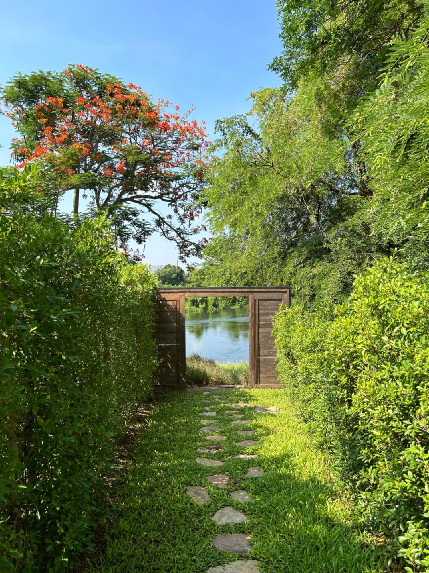 Rakmak Kan Resort & Cafe Kanchanaburi Exterior foto
